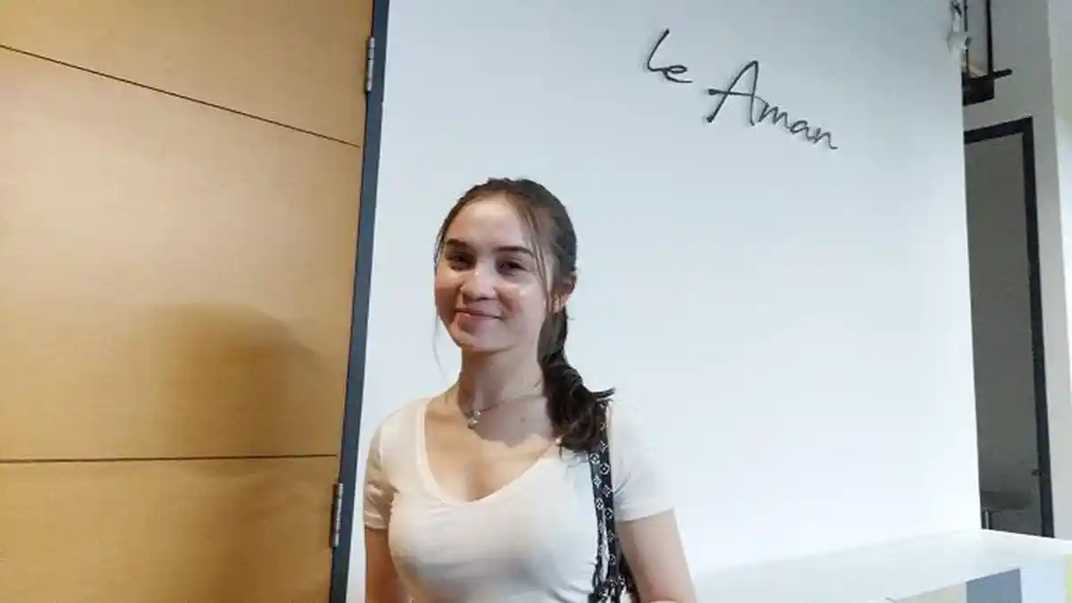 Sudah Lima Tahun Pacaran, Elina Joerg Belum Mau Buru-Buru Menikah