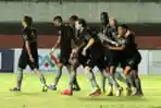 Liga 1: Persela vs Persib Skor 1-3, Maung Bandung Sempurna