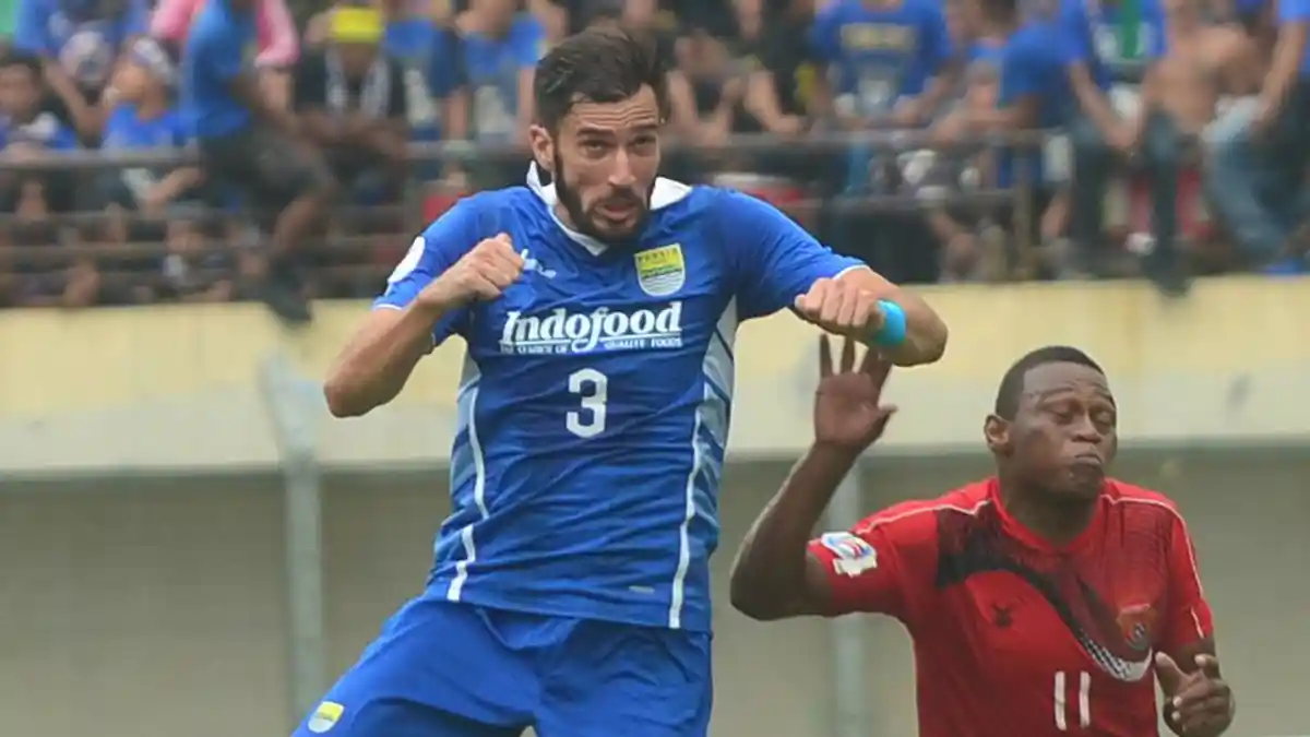 Vujovic Yakin Kitchee Bisa Dikalahkan