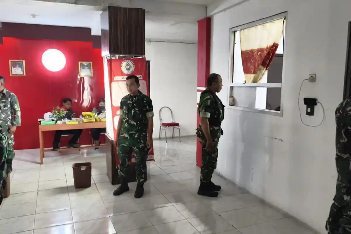Breaking News: Kejari Bitung Lakukan Penggeledahan di Kantor Perumda, Dikawal TNI