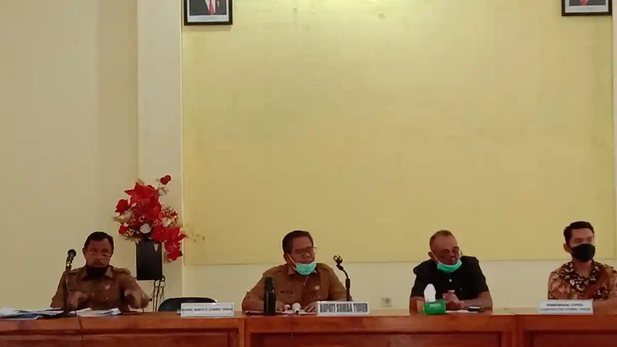 Bupati Sumba Timur Minta Perketat Pengawasan Kapal dari Bagian Barat