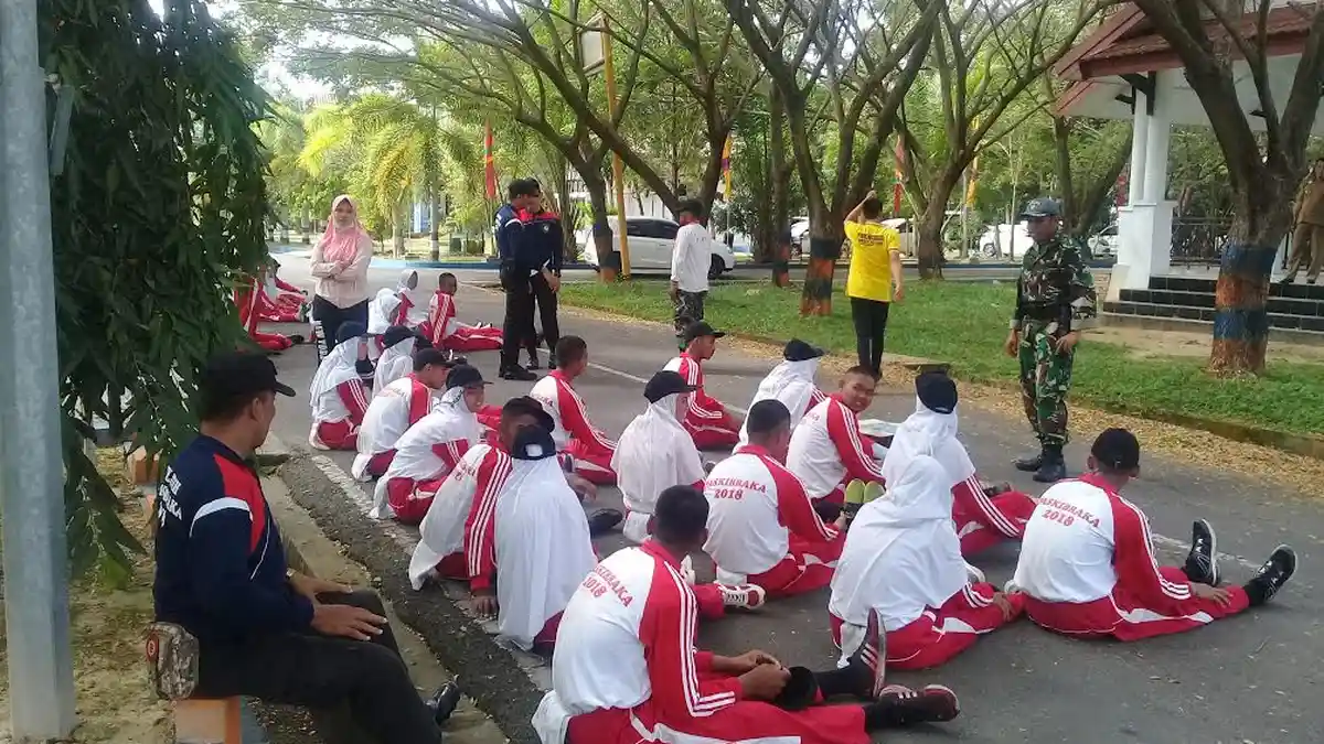 Malam Ini, Sekda Kukuhkan 30 Paskibra Sidrap