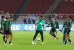 latihan-timnas-indonesia-jelang-laga-melawan-malaysia_20190904_215315.jpg