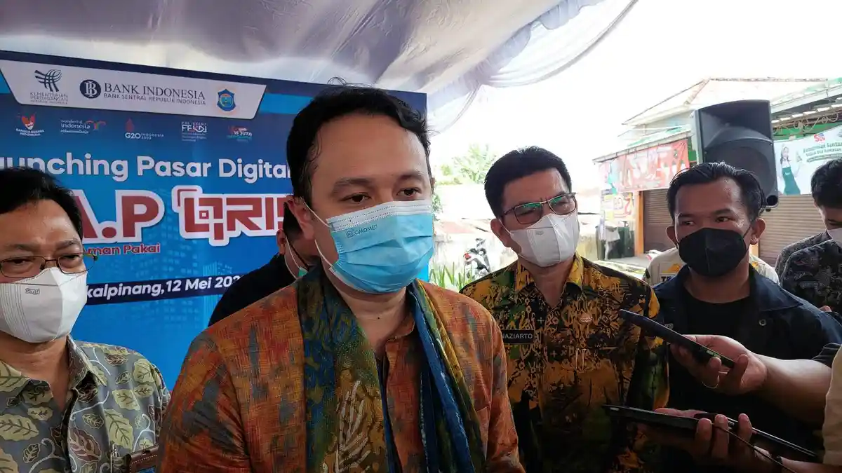 Wamendag Jerry Sambuaga Upayakan Minyak Goreng Curah Tersedia di Babel
