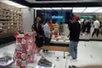 Pertama Hadir di Plaza Indonesia, Kini Atmos Ada di Plaza Senaya