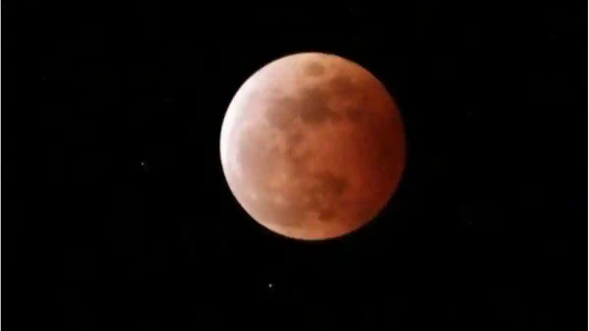 Gerhana Bulan Total 7 September 2025 Dapat Diamati dari Seluruh Wilayah Indonesia