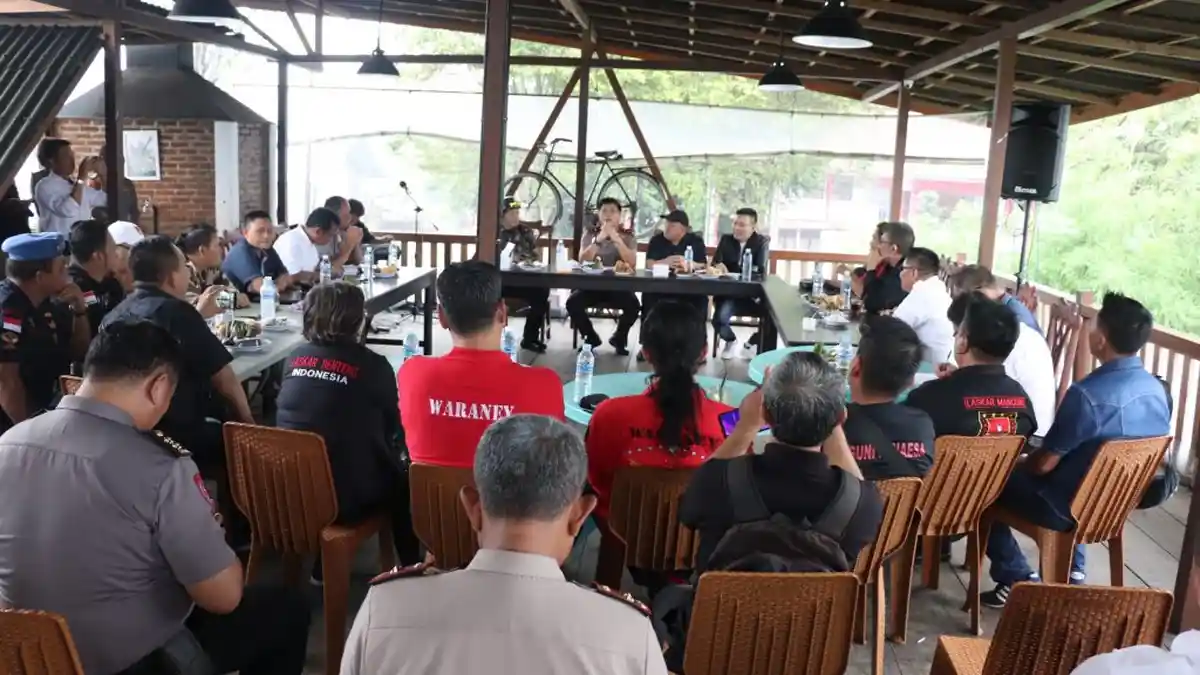 Bertemu dengan Ormas Adat di Sulut, Kapolda Ajak Jadikan Sulut Lebih Aman Lagi