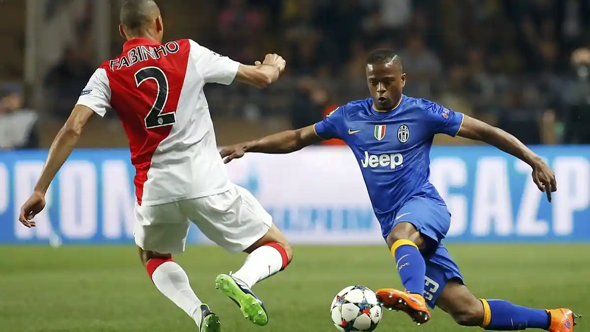 Manchester United Coba Datangkan Bek AS Monaco