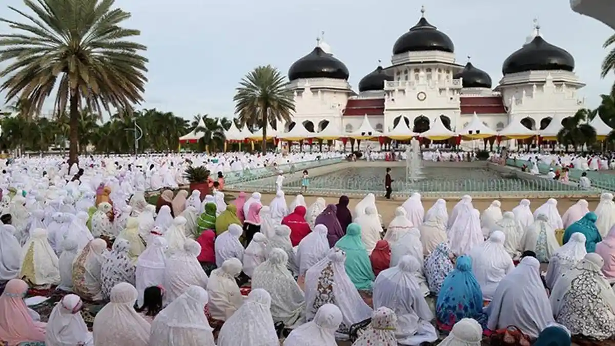 Tata Cara Shalat Idul Fitri 1441 H di Rumah Secara Jamaah dan Sendirian, Harus Ada Khutbah?