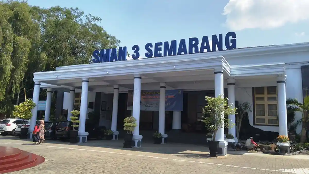 Hasil Seleksi PPDB SMAN 3 Semarang, Daftar Nilai Akhir 81 Siswa Tertinggi 99,39 Abrar Arib Rahman