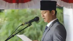 mas-ipin-bacakan-pidato-bung-karno-saat-hari-lahir-pancasila.jpg