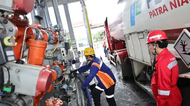 Jantung Energi Jawa Barat: Rahasia Integrated Terminal Balongan Menjaga Kualitas BBM Tetap Prima!
