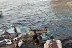 Nelayan Kuanfatu Diduga Terseret Arus Laut, Di Perairan Pantai Oetune TTS