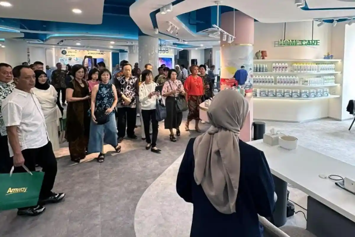 Amway Resmikan Flagship Store Surabaya, Dorong Gaya Hidup Sehat dan Kewirausahaan Lokal