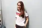 Si Cantik Keira Shabira Yang Hobi Menembak