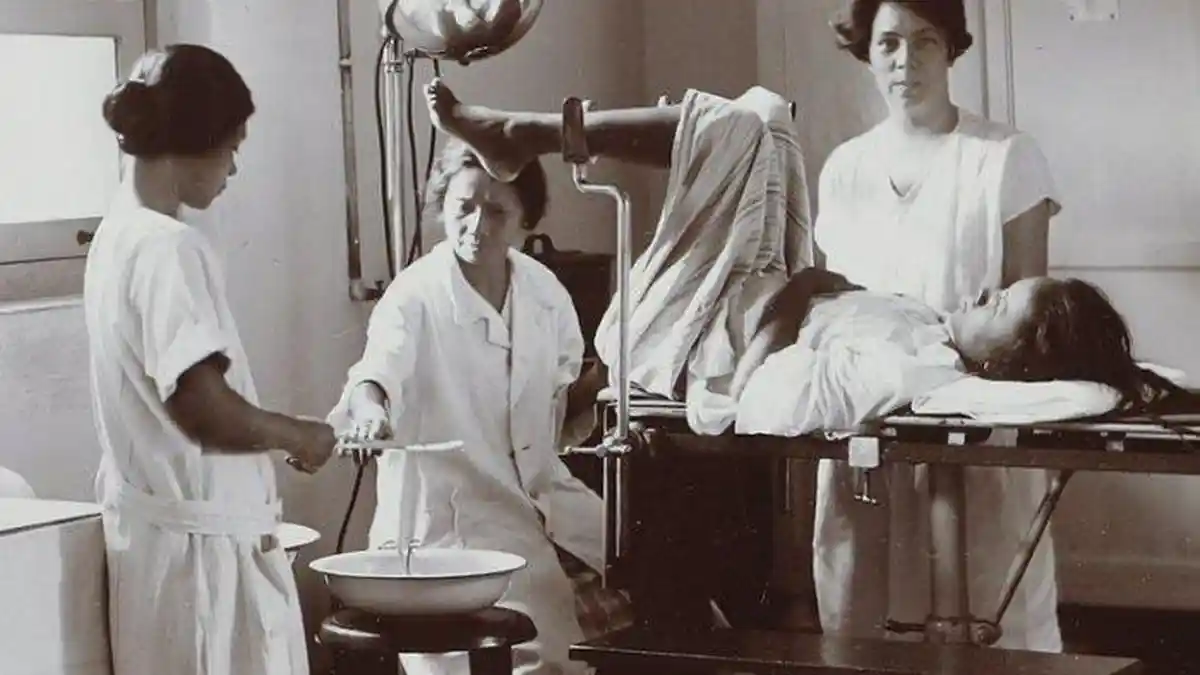 Google Doodle Hari Ini Rabu 17 Februari 2021, dr Marie Thomas, Dokter Wanita Pertama di Indonesia