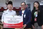 Pemkab-Trenggalek-menerima-CSR-berupa-Floor-Projector-Highlight.jpg