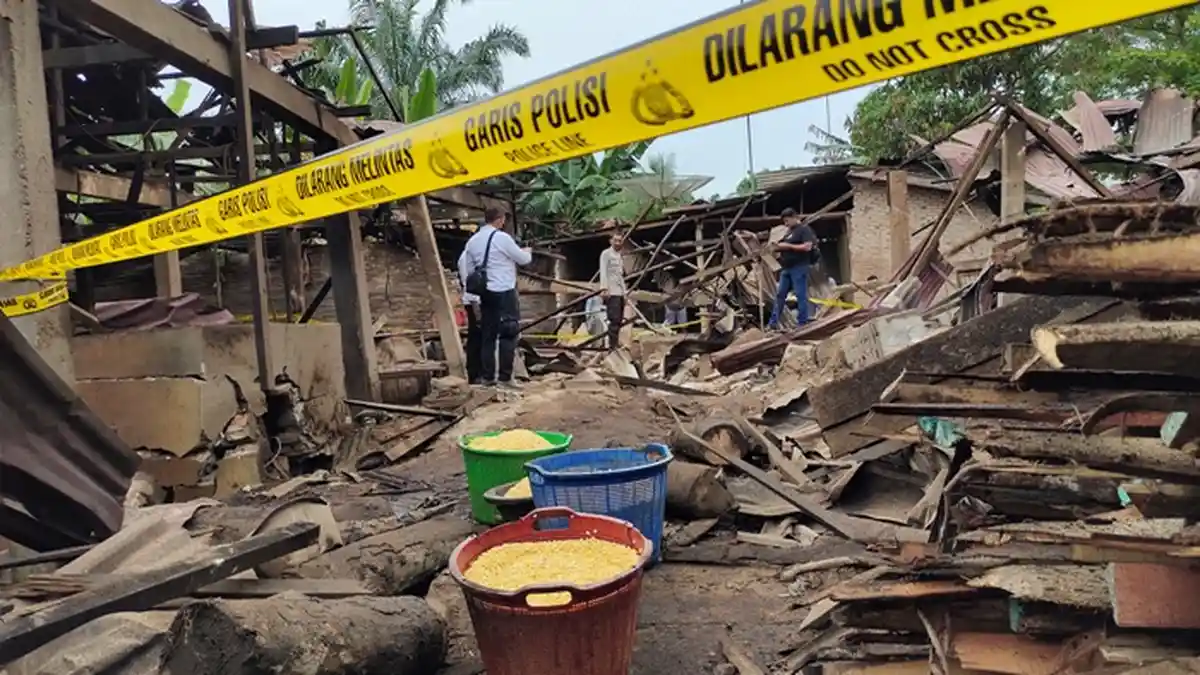Enam Rumah Rusak Akibat Pabrik Tahu Meledak di Kabupaten Asahan