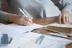 Ilustrasi-siswa-belajar-untuk-ujian-di-2026.jpg