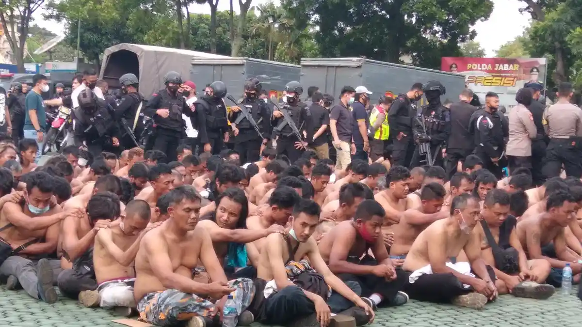24 Residivis Turut Diamankan dari Massa GMBI yang Rusuh dalam Unjuk Rasa di Polda Jabar
