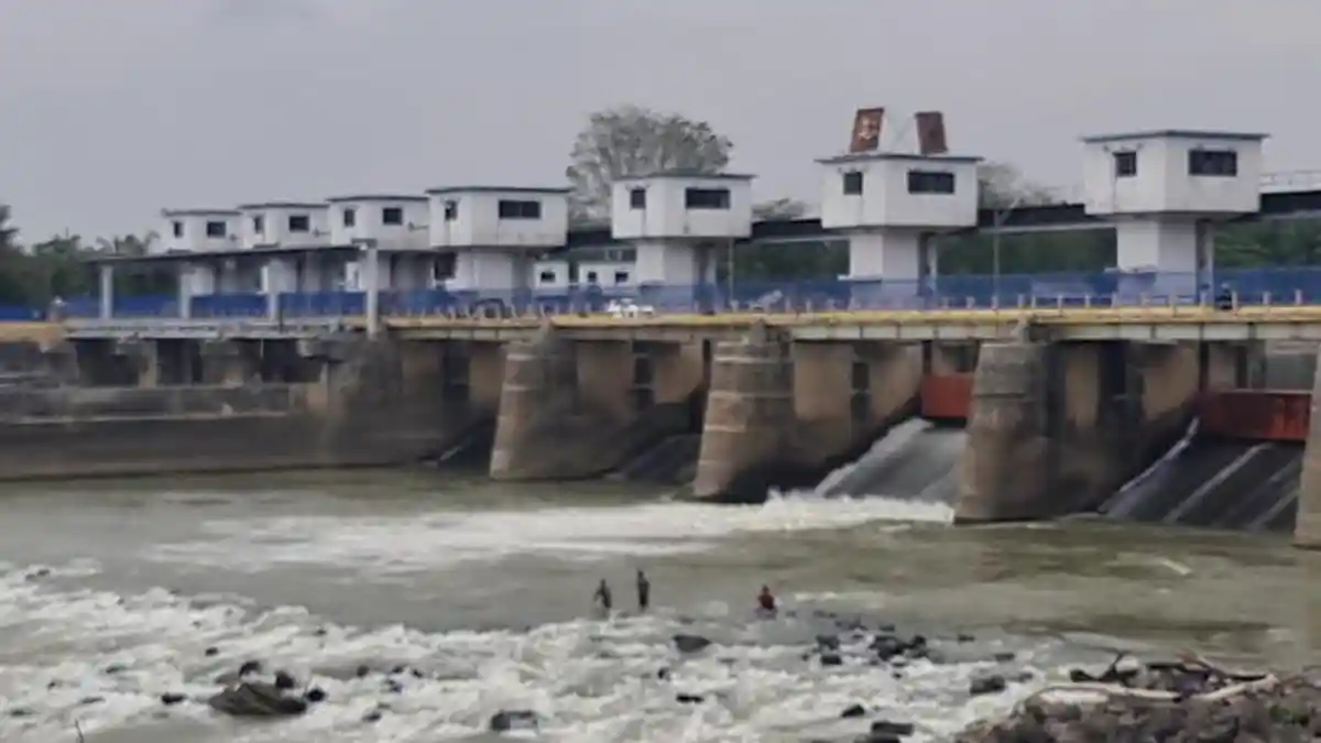 Prakiraan Cuaca OKU Timur Kamis 18 Desember 2025, Hujan Ringan Berpotensi Terjadi Hampir Merata