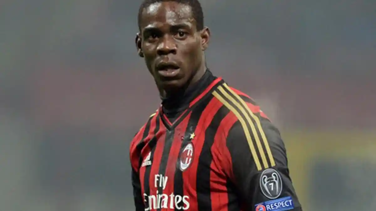 Derbi Klasik Antara Palacio dan Mario Balotelli