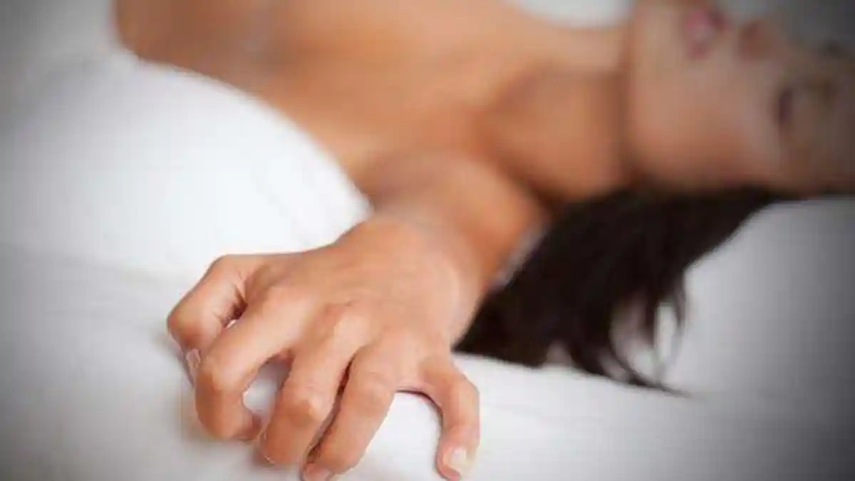 Maksa Berhubungan Intim Selama 5 Jam, Wanita Ini Malah Tewas dengan Kondisi Mengenaskan