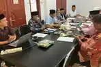 kegiatan-fgd-membahas-naskah-naskah-buku-dakwah-dan-agenda-penting-umat-islam.jpg