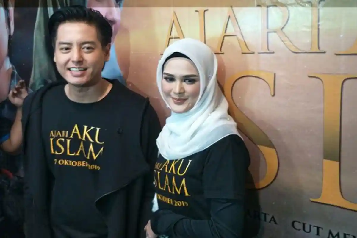 Blak-blakan Roger Danuarta Sebut Dirinya Telah Pacari Cut Meyriska Selama 4 Tahun Lalu