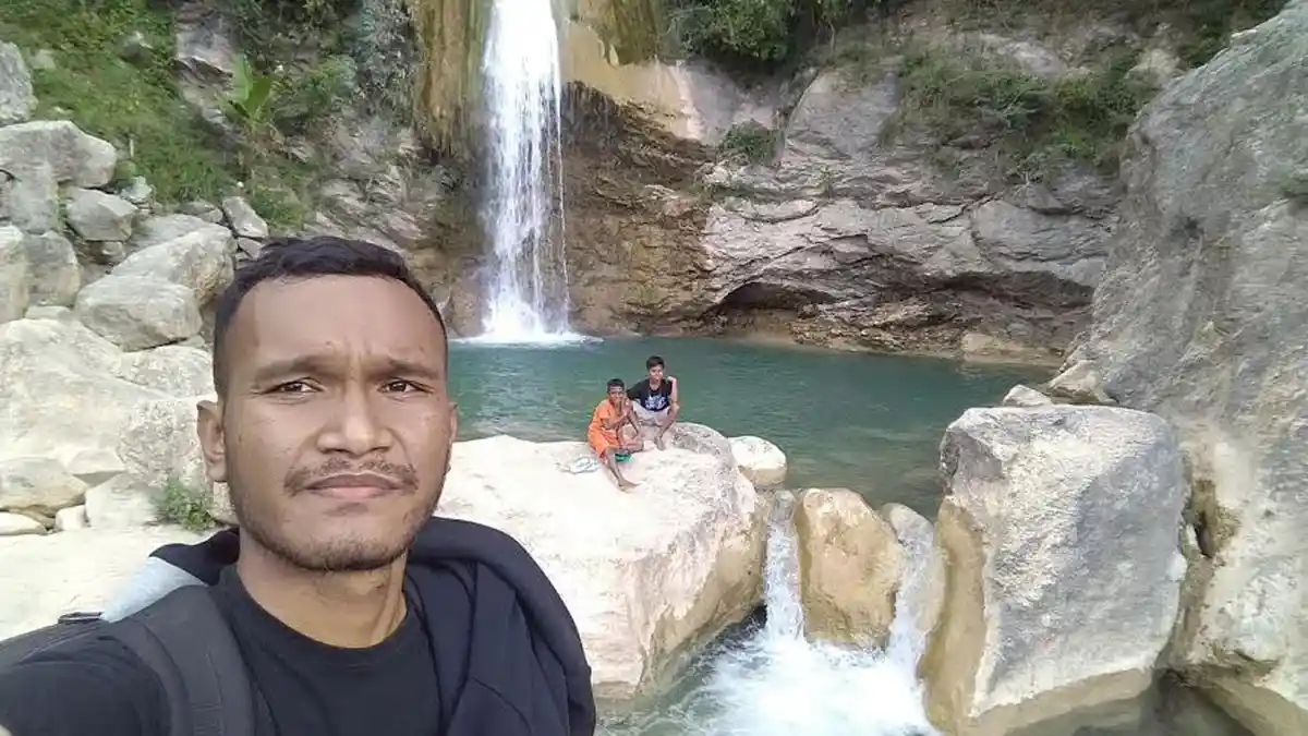 Wisatawan Sebut Air Terjun Oenitas Tempat Paling Nyaman