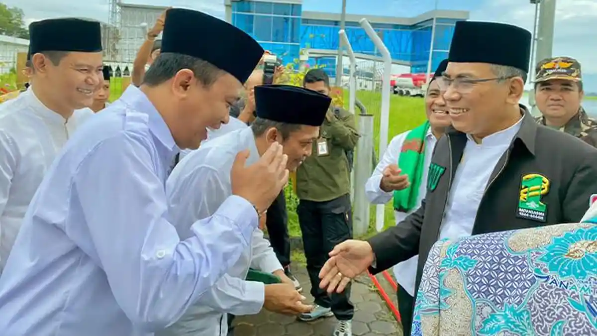 Hadir di Bagu Lombok Tengah, Ketum PBNU Gus Yahya Ingatkan Nahdliyin untuk Tetap Pertahankan NKRI