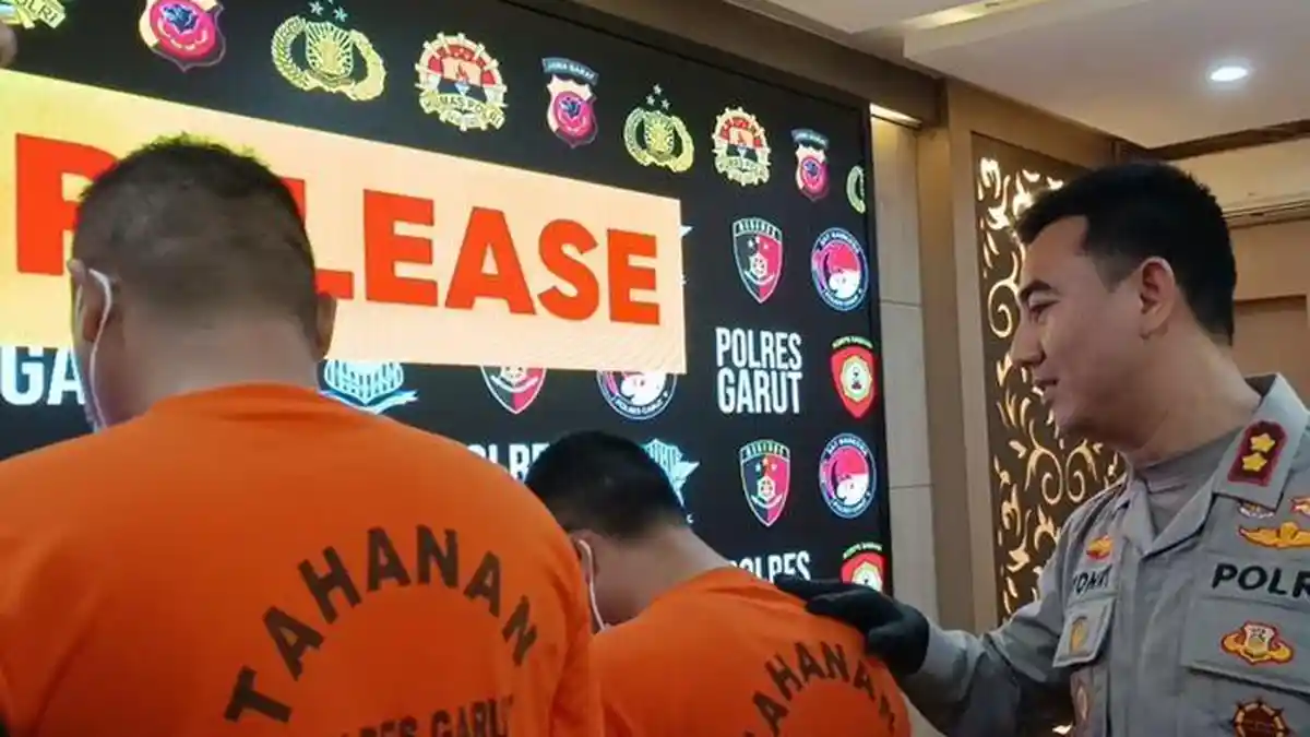 MIRIS, Dua Guru di Garut Ditangkap Polisi Setelah Setahun Diangkat ...