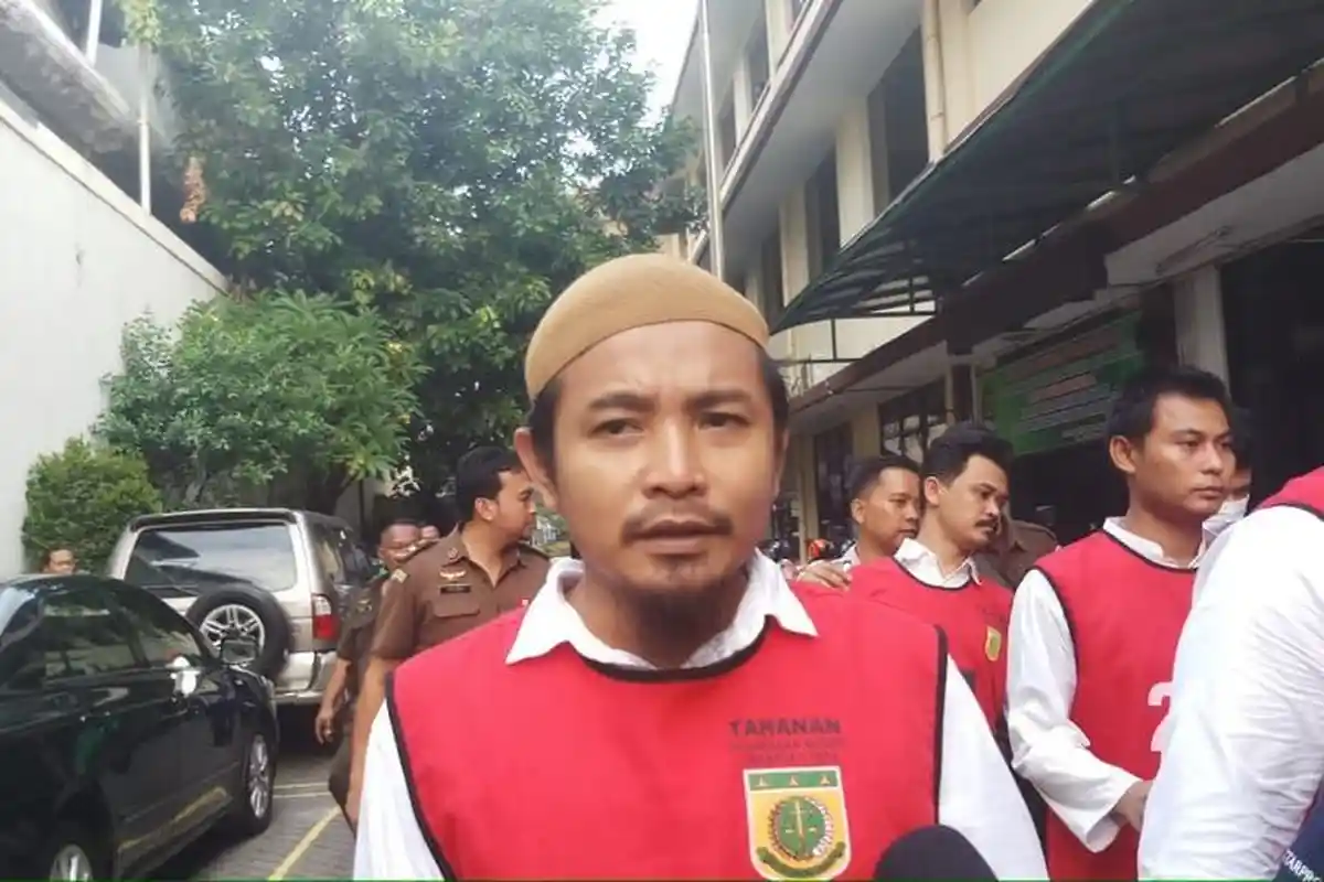 Dituntut Penjara Seumur Hidup: Zul Zivilia Tidak Kecewa Hingga Tidak Mau Lihat Istri yang Histeris