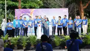 Penekanan-tombol-sirine-dan-flag-off-fun-jogging.jpg