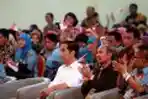 Presiden Terpilih Jokowi Jamin Guru Honorer Jadi PNS