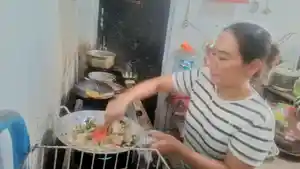 Dampak-Perang-Pedagang-Di-Gianyar-Bali-Hadapi-Daya-Beli-Turun-Dan-Kenaikan-Harga-Bahan-Pokok.jpg