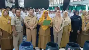 PELOPOR-PILAH-SAMPAH.jpg