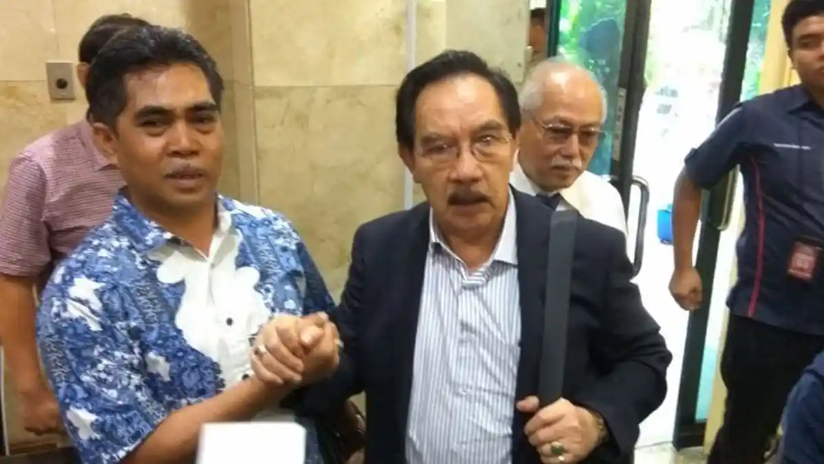 SBY Tersenyum Tanggapi Tudingan Antasari