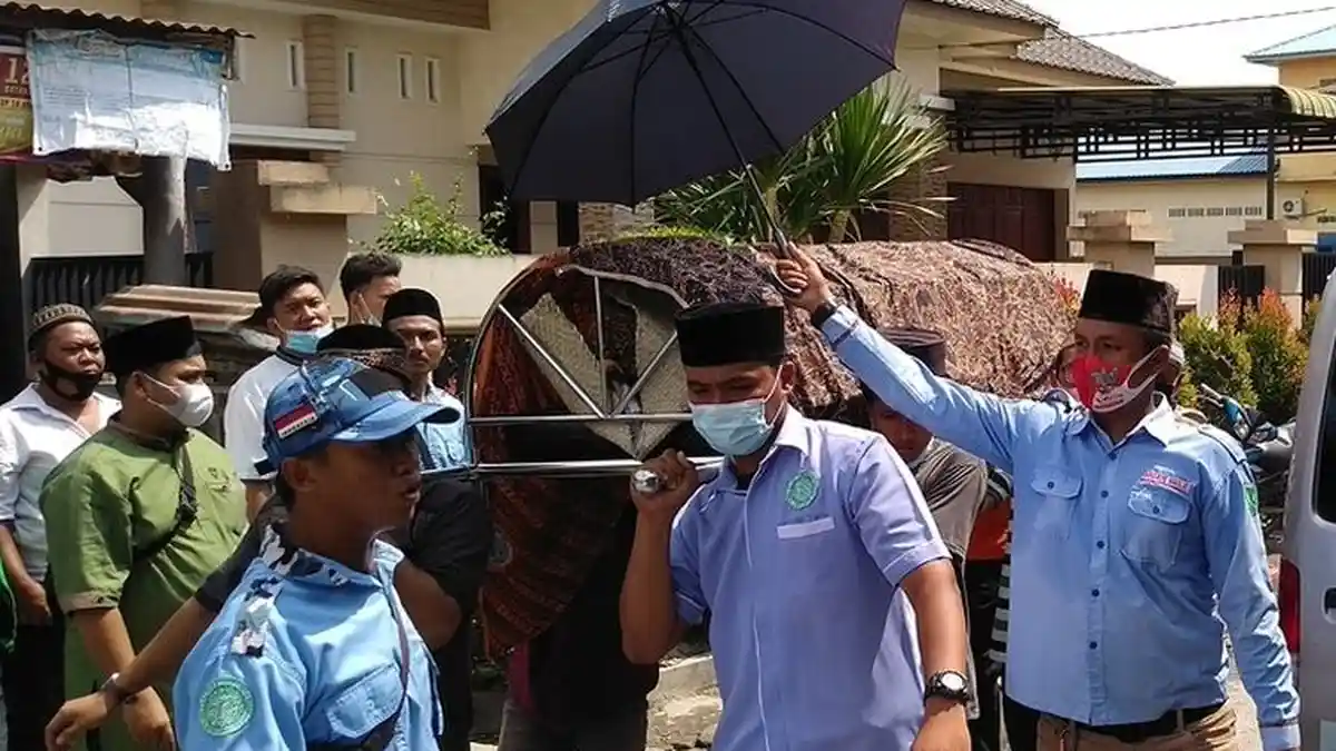Momen Terakhir Rahmadi Sebelum Kehilangan 2 Anak dalam Kecelakaan Maut: Sempat Berpelukan