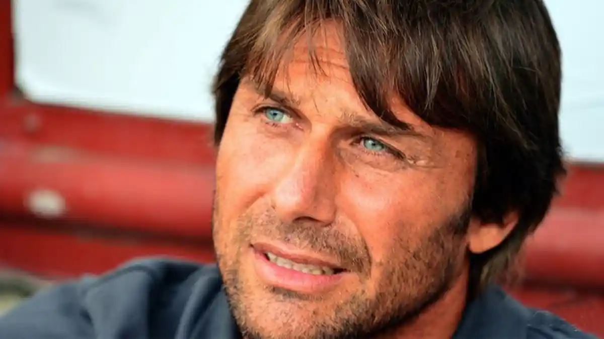 Edgar Davids: Antonio Conte Butuh Waktu Raih Trofi Liga Champions