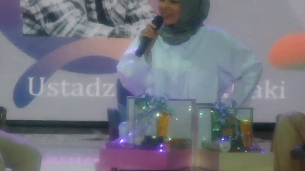 Dua Kali Gagal Berumah Tangga, Pada Pernikahan Ketiga Dewi Sandra Merasa Tentram, Ini Tipsnya
