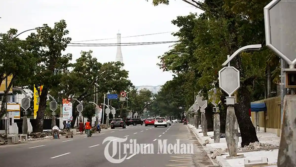 Berita Foto: KEJAKSAAN Sebut Ditangani Polrestabes Medan, Perkara Proyek Gagal Lampu Hias Kota Medan - 07122023_PROYEK-LANSEKAP-LAMPU-HIAS_ABDAN-SYAKURO-5.jpg