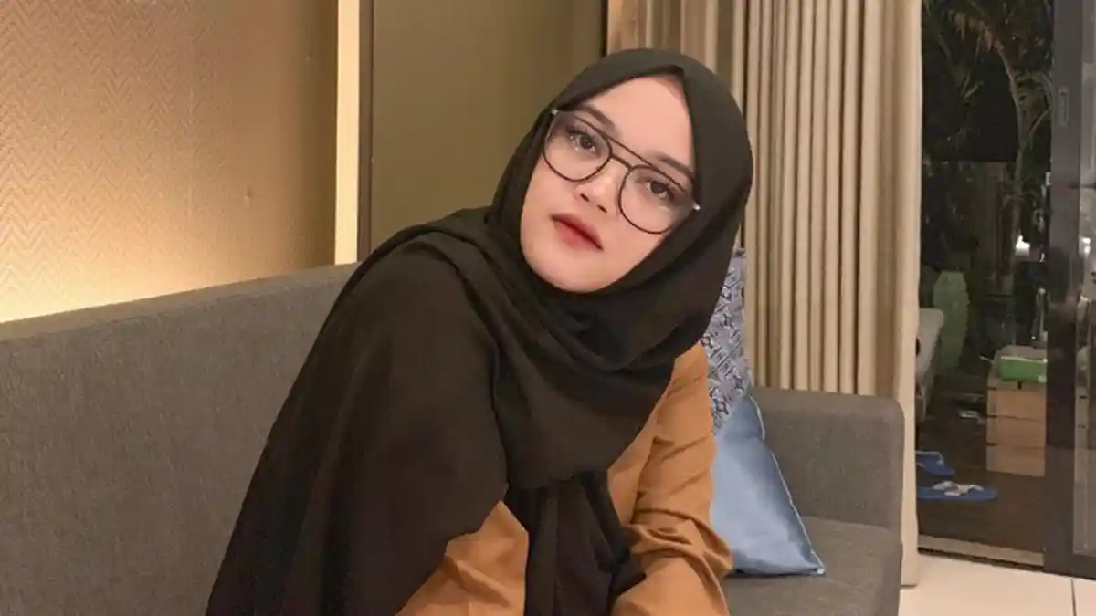 Kasihan dengan Bintang, Putri Delina Sebut Pernah Minta Teddy Bekerja: Buat Apa Koar-koar di Media