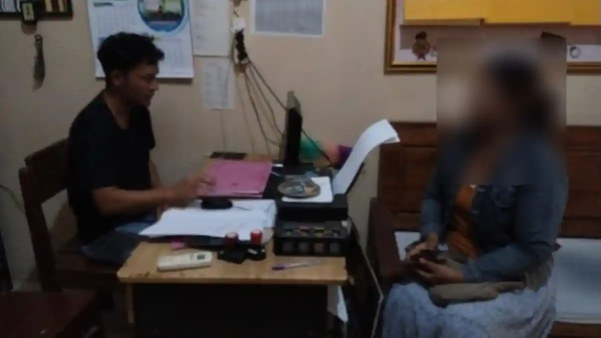 Sosok DN Wanita Semarang Tertangkap Mencuri Pakaian di Pati, Warga Bugangan