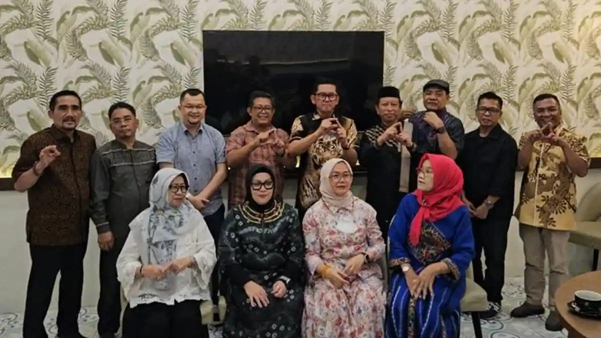 Dr. Albahori Terpilih Secara Aklamasi Pimpin Komunitas Doktor Sumatera Selatan