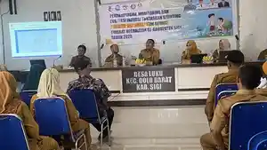 Wakil-Bupati-Sigi-Samuel-Yansen-Pongi-memimpin-kegiatan-monitoring-dan-evaluasi.jpg