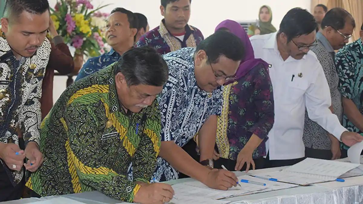 Pemkab Deliserdang dan 32 Kabupaten/Kota se-Sumut Tandatangani MoU KLA Bersama Gubsu