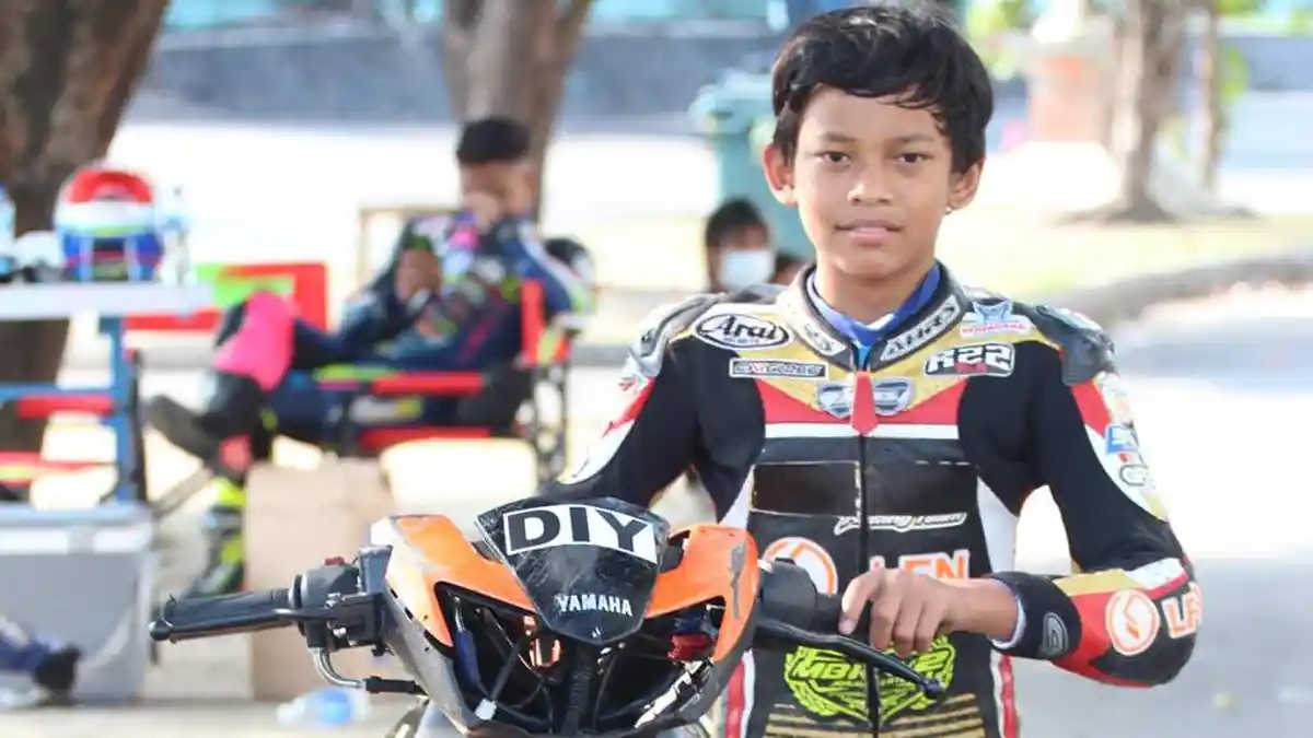 Atlet Balap Motor DIY Terjatuh saat Uji Coba Sirkuit PON XX Papua 2021