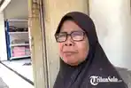 Surebi-salah-satu-pengusaha-Kemasan-atau-jual-beli-emas-di-kawasan-pusat-niaga-Coyudan-Kota-Solo.jpg