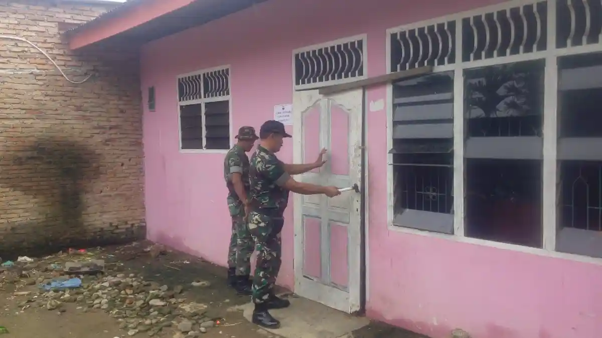 Satu Rumah di Asrama TNI Widuri Terpaksa Disegel Kodam I/BB